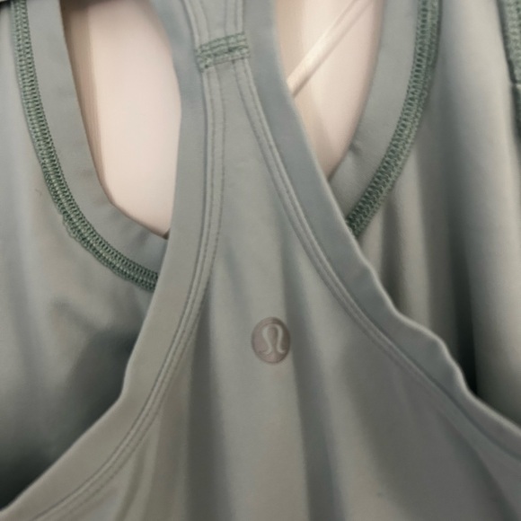 Lululemon Tank Top - Picture 7 of 7